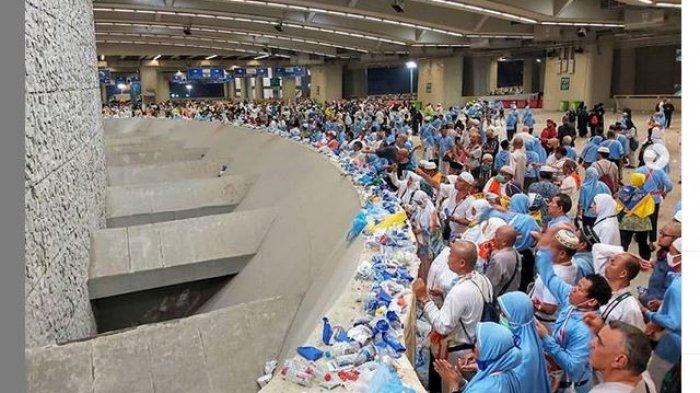 Peringati HUT ke-74 RI, Jemaah Haji Asal HST Gelar Baca Doa dan Salawat