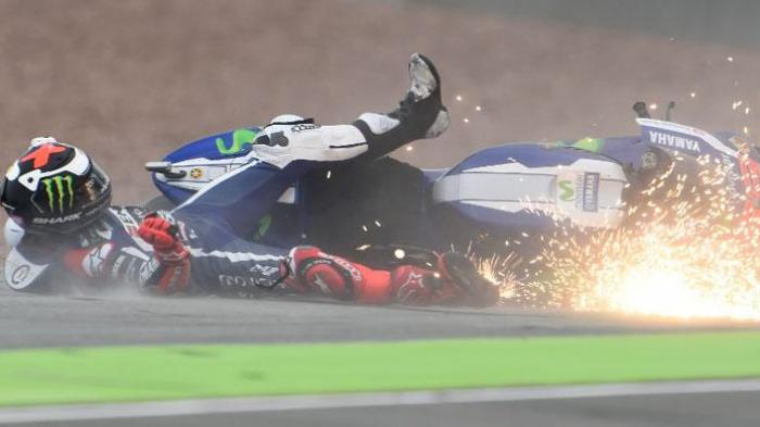 Lorenzo Mencium Aspal dan Rossi Posisi 14 di Latihan Kedua GP Jerman