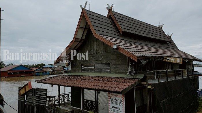 Dermaga Flamboyan Palangkaraya, Kafe Terapung Jadi Tempat Favorit