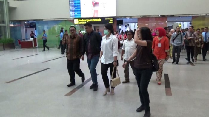 Begini Penampilan Kahiyang Ayu dan Bobby Nasution Tiba di Medan, Siap-siap Mantenan Lagi