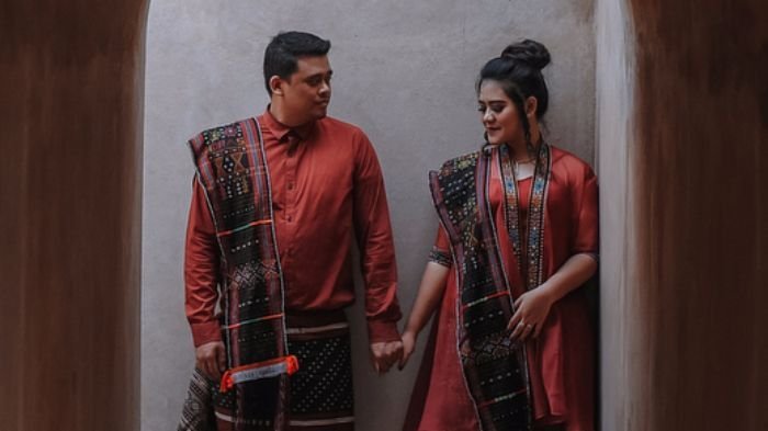 Besok Kahiyang Ayu Bobby Nasution Tiba di Medan, Mereka Disambut Haroan Boru, Begini Penjelasannya