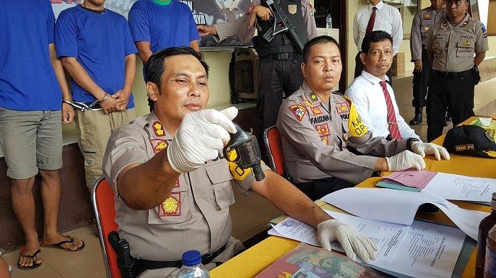 Lukman Miliki Senjata Api Rakitan Selama 26 Tahun, Alasannya Masuk Akal Tapi Polisi Berkata Lain