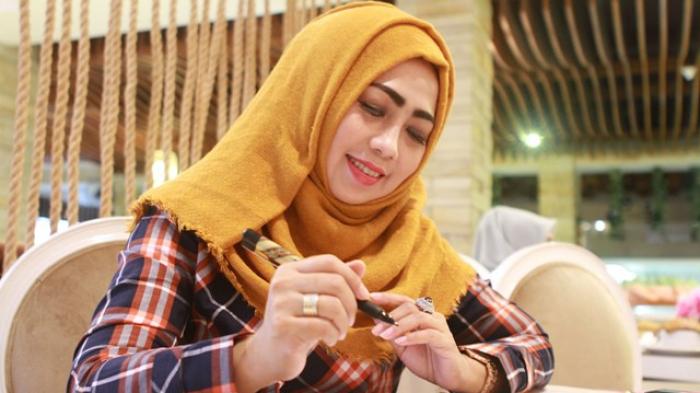 Hj Catrine Ambar Sari: Kulit Jeruk Nipis Berguna Kurangi Wajah Berminyak