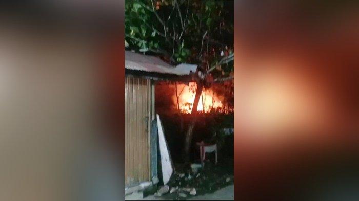 BREAKING NEWS Kebakaran di Jalan Skip Lama Belakang Stienas Banjarmasin