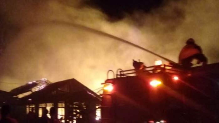 Desa Galam di Bajuin Geger Api, Empat Rumah Hangus