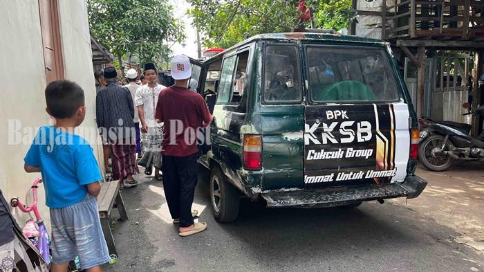 Jenazah Korban Kebakaran Dimakamkan di Liang Anggang, Suasana Lokasi Masih Dipenuhi Warga