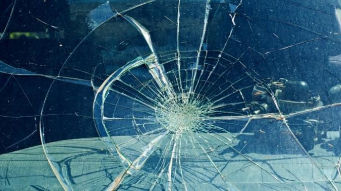 Astaga! Bus Dilempari Batu, Mengerikan Kondisi Sopir hingga Kehabisan Darah