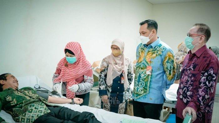 Meriahkan Hari Jadi ke-24 Kota Banjarbaru, RSD Idaman Gelar Donor Darah dan Khitan Massal
