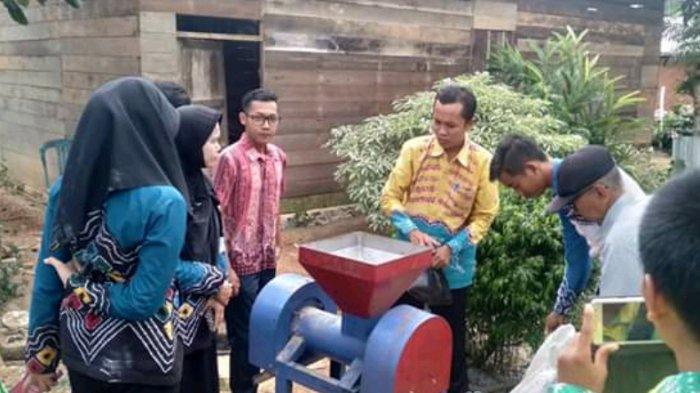 Mengolah Limbah Industri jadi Pakan Ternak dengan TTG, Posyantek Karya Wiguna Raih Gelar ini