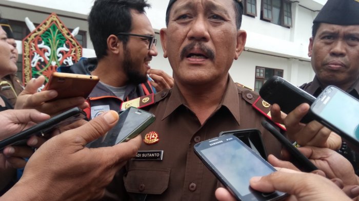 Semua Kepala Desa Wajib Teken Fakta Integritas Bersama Kajati Kalteng