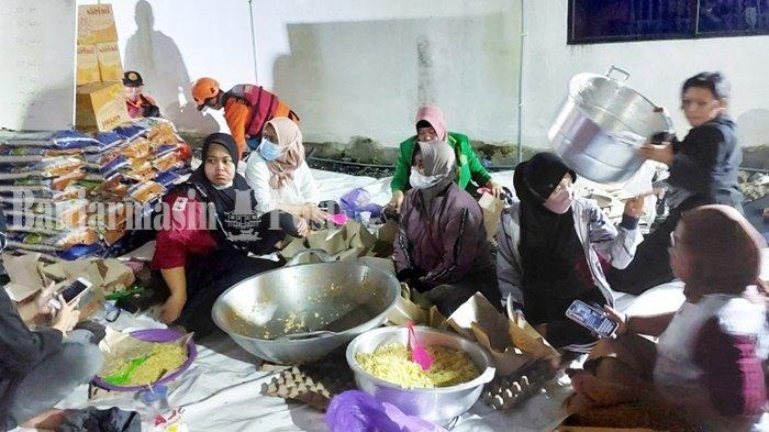 Bantu Korban Banjir, PMI Kabupaten Tanah Laut Kalsel Siapkan Nasi Bungkus
