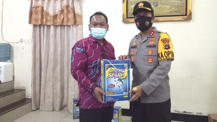 Sambangi UMKM Binaan HIPMI Kotabaru, Kapolda Kalsel Cicipi Gurihnya Amplang Saijaan