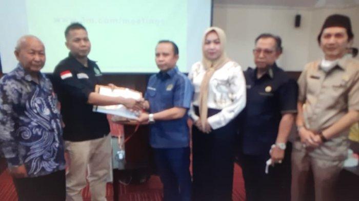 Silaturahmi dengan Jajaran Politeknik Syekh Salman Al Farisi, Ketua DPRD Tapin Sampaikan ini