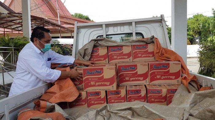 Banjir Meluas, Komisi 2 DPRD Tala Langsung Blusukan dan Patungan Salurkan Sembako