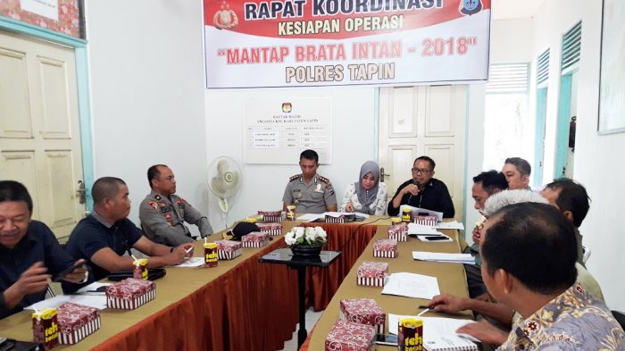 Pemda Tapin Terbitkan Aturan Lokasi yang Tak Boleh Dipasangi Alat Peraga