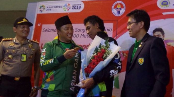 Sempat Tak Percaya Jadi Juara Dunia, Lalu Muhammad Zohri Pun Melihat Ini