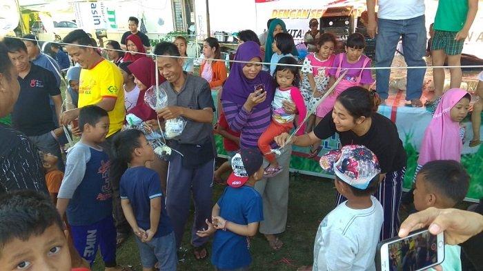 Meriahkan Tujuhbelasan, Warga Komplek Perumahan Ini Gelar Lomba Makan Kerupuk hingga Masak Nasgor