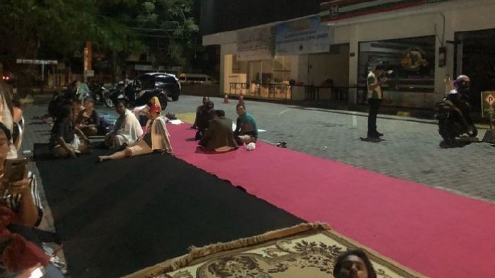 Lagi, Lombok Diguncang Gempa Magnitudo 7,Tamu Hotel Berlarian, Listrik Padam, Anak-anak Menangis