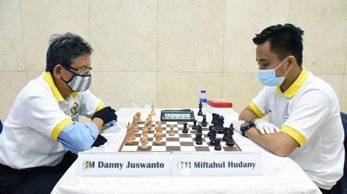 Kalahkan Lawan Disetiap Babak, Miftahul Hudany Raih Juara Kejurnas Catur Piala Ketua MPR RI