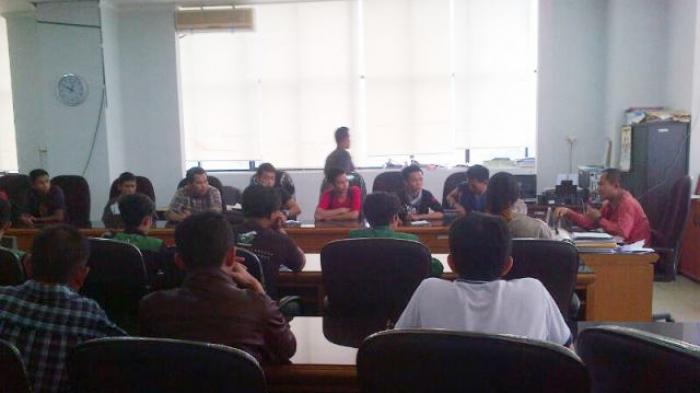 Mahasiswa Desak Dewan Kalsel Tolak Revisi UU KPK