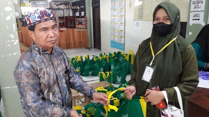 Baznas Banjarmasin Bagikan Makanan Bergizi dan Bernutrisi untuk 50 Ibu Hamil