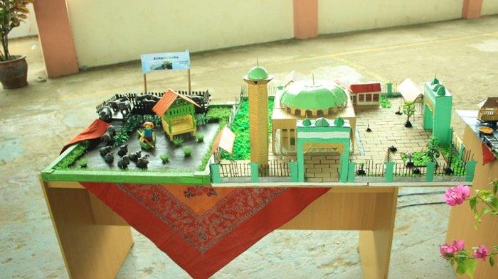 Tingkatkan Keativitas Pemuda Kabupaten HSU Melalui Lomba Maket