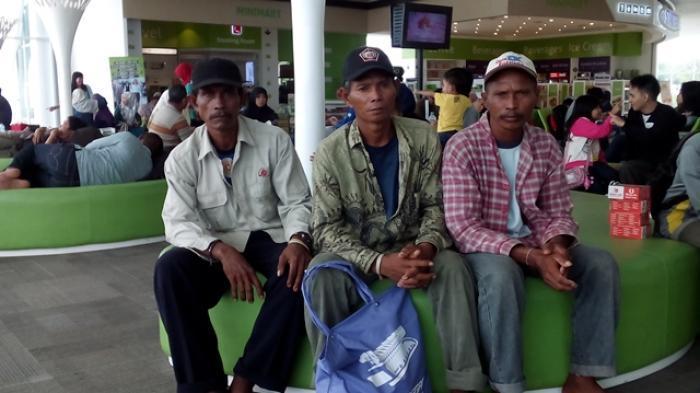 Tiga Manusia Perahu Akan Bantu Pencarian Korban AirAsia