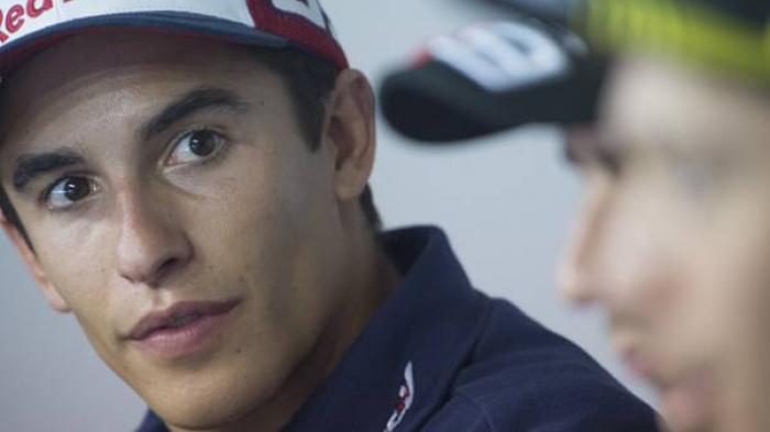 Dengan Emosi, Marquez Berkata Siap Ambil Risiko