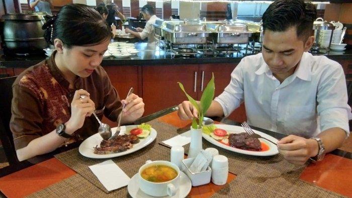 Pasti Maknyus, Menu-Menu Tradisional Khas Banjar Hadir di Blue Atlantic Hotel Banjarmasin