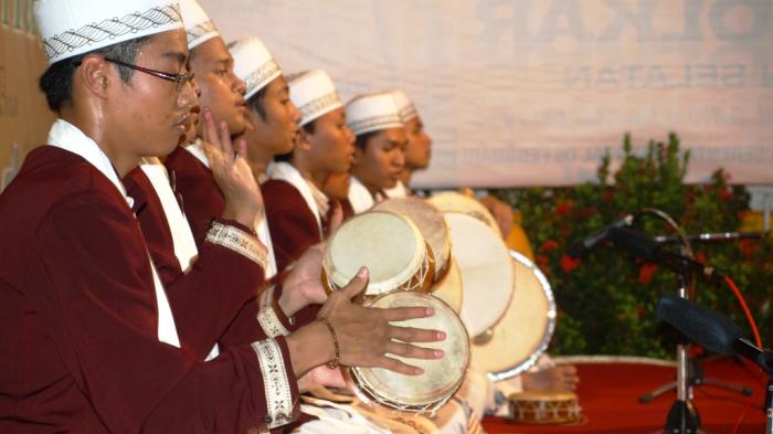 Mahasiswa dan Pelajar Madrasah Se-HSU Adu Piawai Lantunkan Habsyi