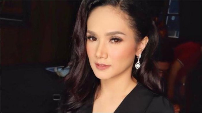 Mulan Jameela Kebanjiran Komentar Pedas, Gara-gara Kebingungan di Instagram