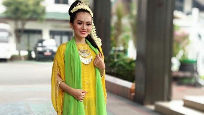 Tekuni Tari Tradisional Banua, Perempuan Ini Mampu Membuat 'Mesin Uang' Sendiri