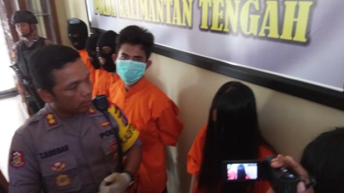 Neneng Nekat Selundupkan Sabu di Celana Dalam untuk Suaminya yang Dipenjara