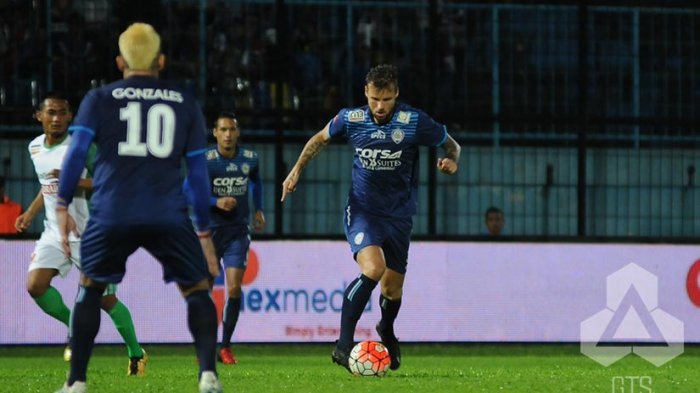 Cetak Gol Perdana untuk Arema, Nick Kalmar Senang