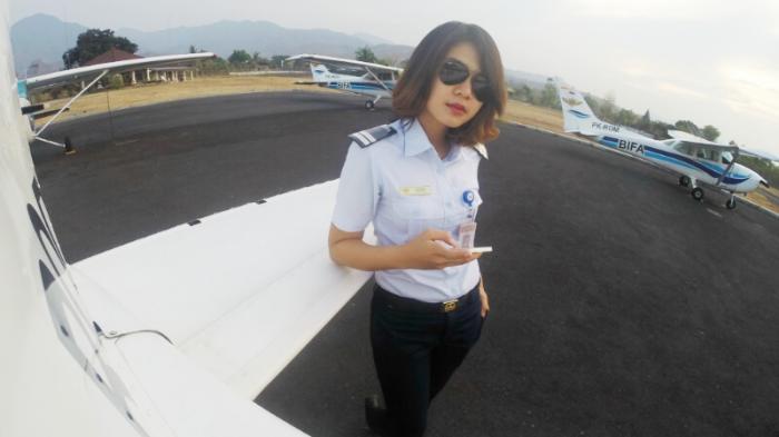 Ninggar Ayu Bakal Jadi Calon Pilot Wanita Pertama Asal Kalsel