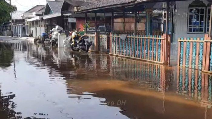 Sebagian Wilayah Daha Selatan HSS Terendam Banjir, Air Genangi Sejumlah Ruas Jalan