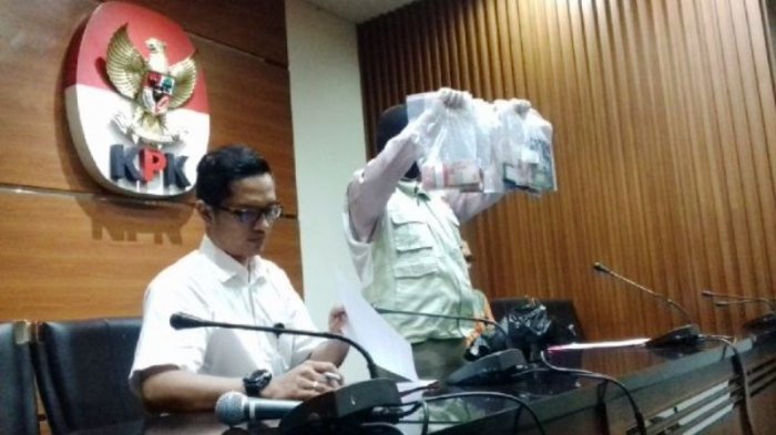 Muslih, Iwan Rusmali, Andi Effendi, Trensis, Resmi Tersangka KPK