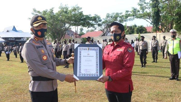 Bamin Subbaghumas Polres Banjarbaru Dapat Piagam Penghargaan dari Kapolda Kalsel, Ini Prestasinya