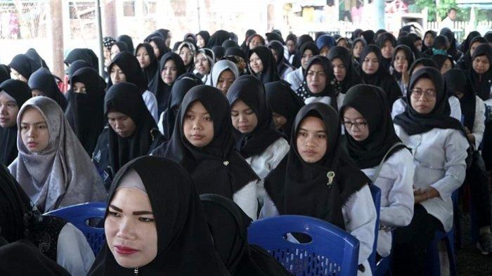 Dana Bosda Untuk Pendidik Non PNS Disalurkan Pemkab HSS, Penjaga Sekolahpun Kebagian