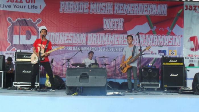 30 Band Meriahkan Parade Kemerdekaan