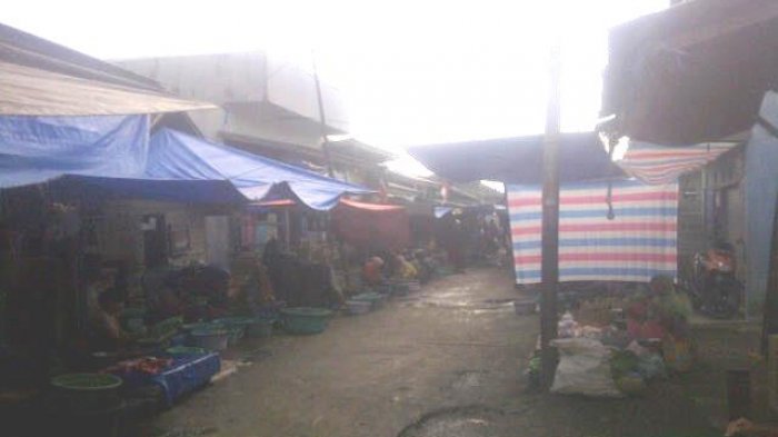 Tertibkan Pedagang yagn Bebas Berjualan di Jalan dan Jembatan di Pasar Marabahan