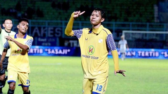 Adam : Iya Saya Gabung Arema