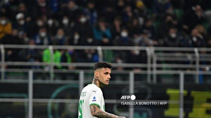 AC Milan & Inter Makin Sulit Boyong Scamacca dari Sassuolo Usai Resmi Perpanjang Kontrak