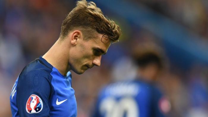 Aksi Bocah Fans Portugal Kepada Suporter Prancis Ini Menuai Pujian dari Para Netizen