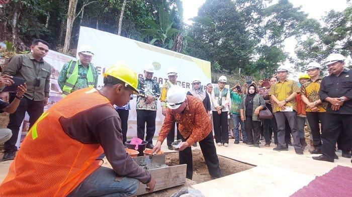 Gerbang Perbatasan Kalsel-Kaltim Diperbaharui, Bakal Jadi Pusat UMKM di Dua Wilayah