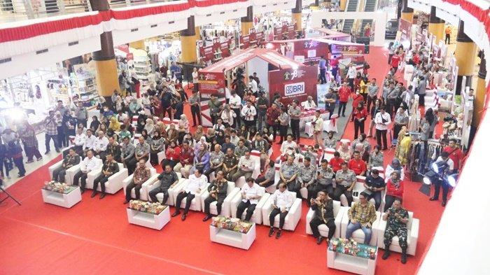 Curi Perhatian Warga Banua, Kemenkumham Legal Expo 2023 Resmi Dibuka di Banjarmasin