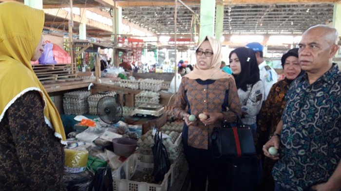 H-2 Lebaran Idul Fitri 2018, Harga Telur Ayam Ras Justru Turun di Tapin Ini Harganya