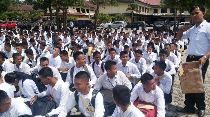 Ada Oknum Tertangkap Tangan Jadi Makelar Penerimaan Calon Polisi