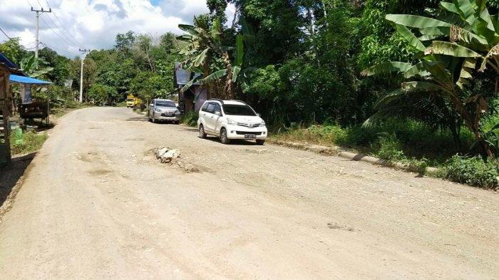 Tak Mau Lintasi Jalan Rusak di Balangan, Riza Pilih Jalur Memutar