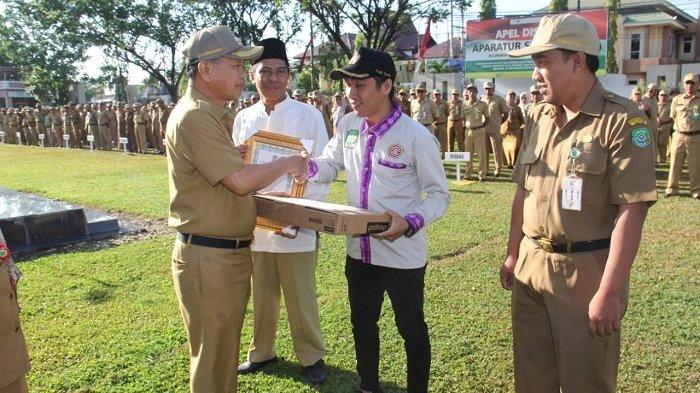 Ciptakan Abon Cabai, Putra Darah Tapin Desa Hiyung Raih Juara II Karang Taruna Berprestasi se Kalsel